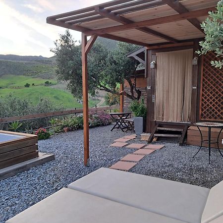 Gasthaus Wooden House At The Mountain-Private Paránimfoi Exterior foto