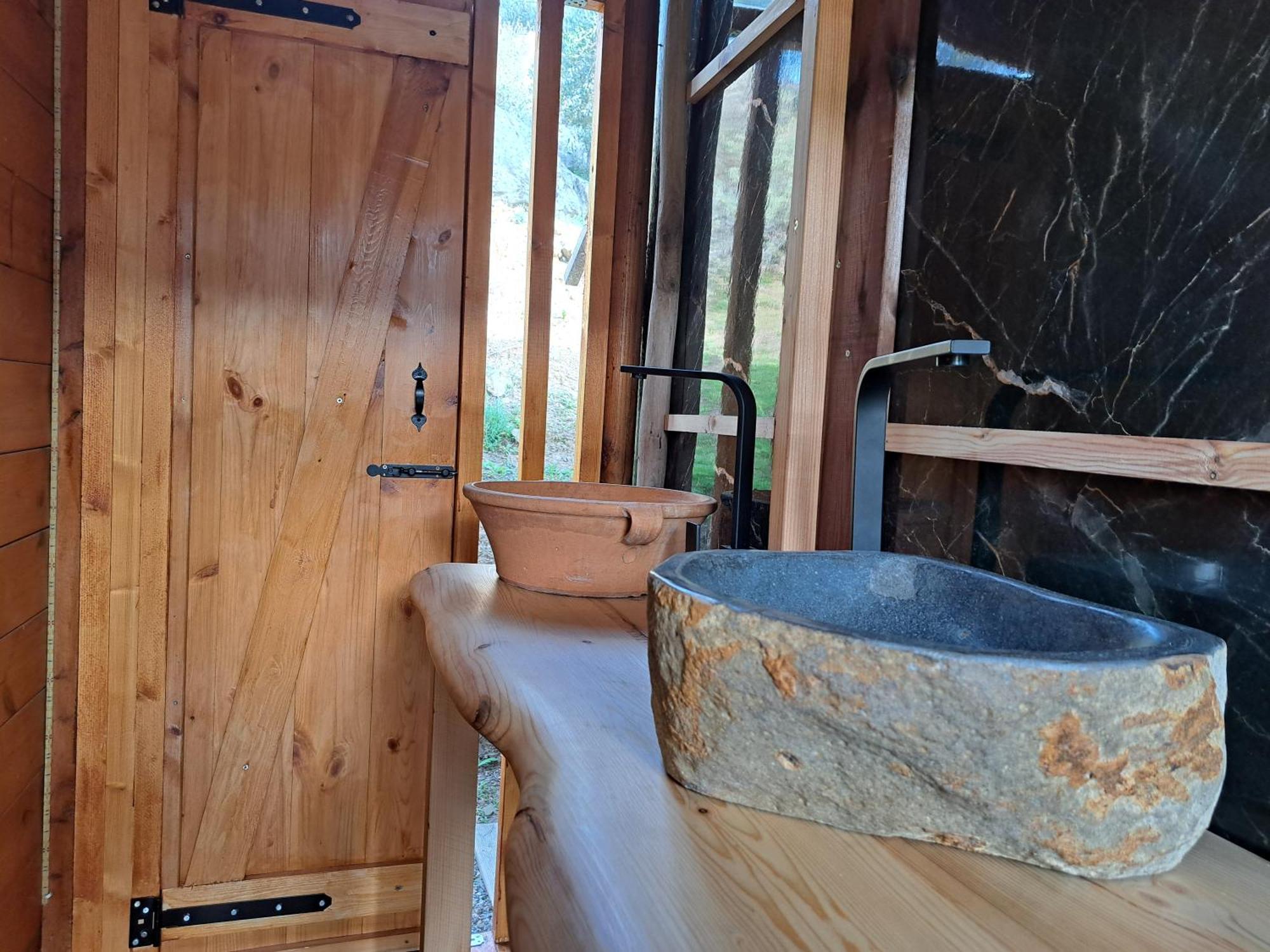 Gasthaus Wooden House At The Mountain-Private Paránimfoi Exterior foto